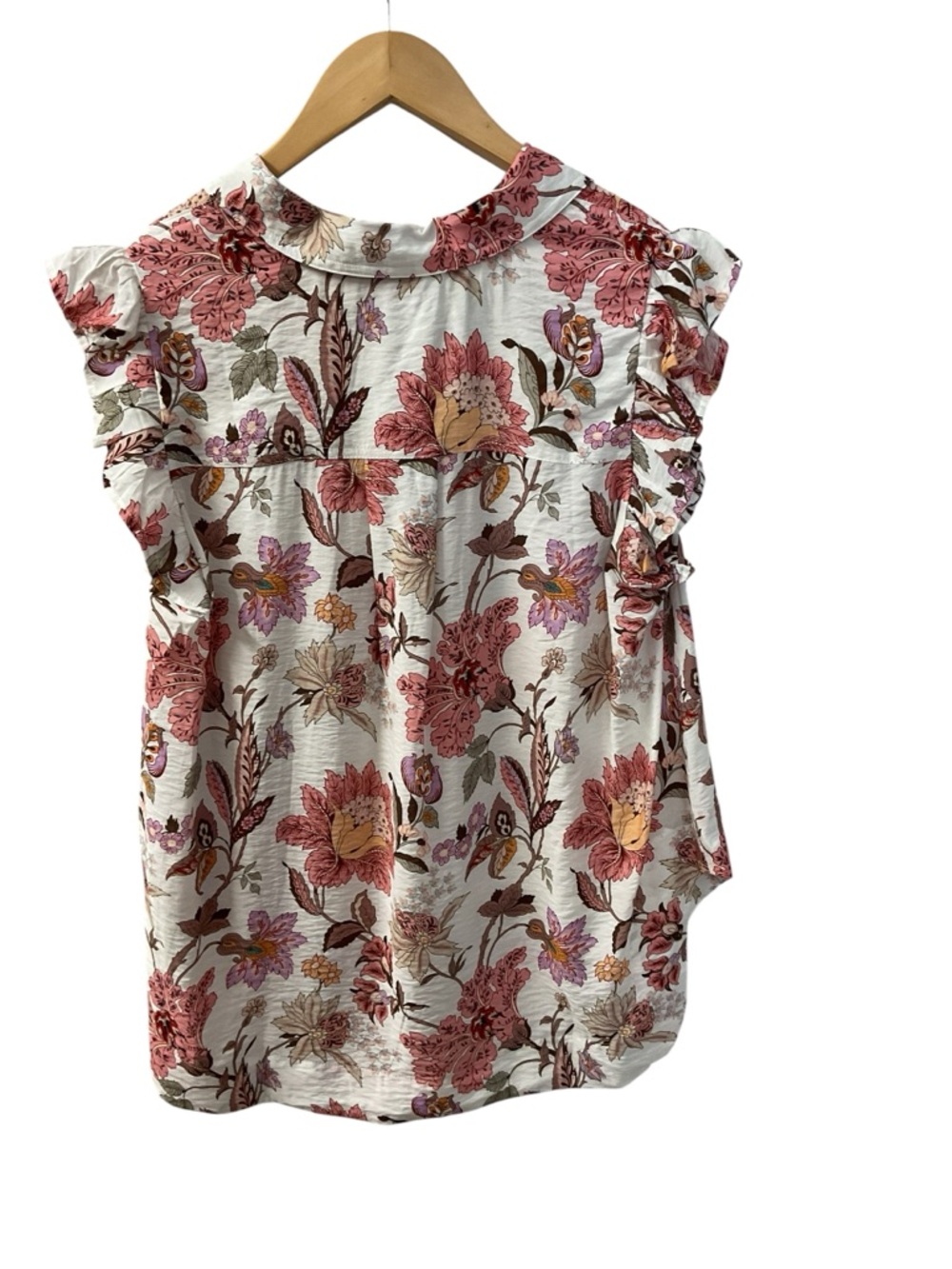 Floral Ruffle Sleeve Button Front Top - Picture 2 of 3